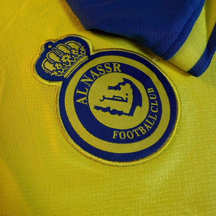 کیت اول 2023 النصر همراه با شورت وارداتی اورجینال
