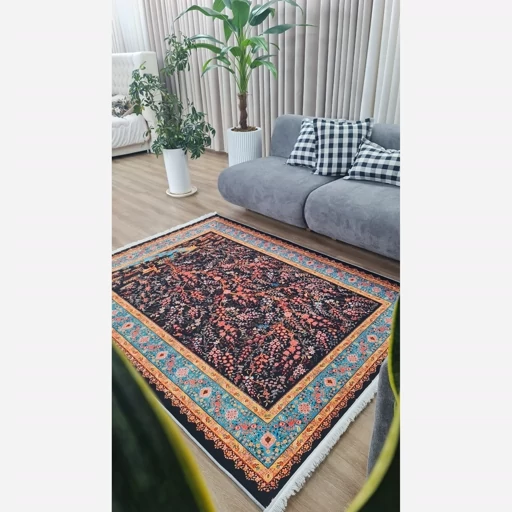فرشینه مخمل ابریشم طرح درخت زندگی و آهو زمینه سرمهای با حاشیه فیروزهای کد A082