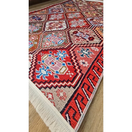 فرشینه مخمل ترک قشقایی طرح سنتی لاکی کد O159