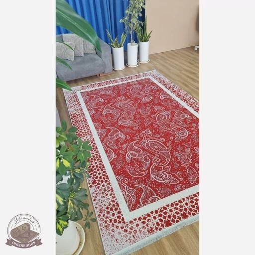 فرشینه مدرن آلبالویی جنس رویه مخمل هازان ترک