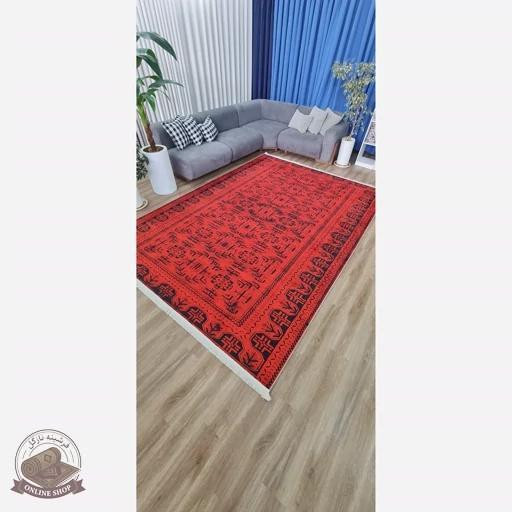 فرشینه قرمز مشکی u452 با طرح سنتی و هندسی، بافت مخملی مدرن استپدار، قابل سفارش در ابعاد دلخواه