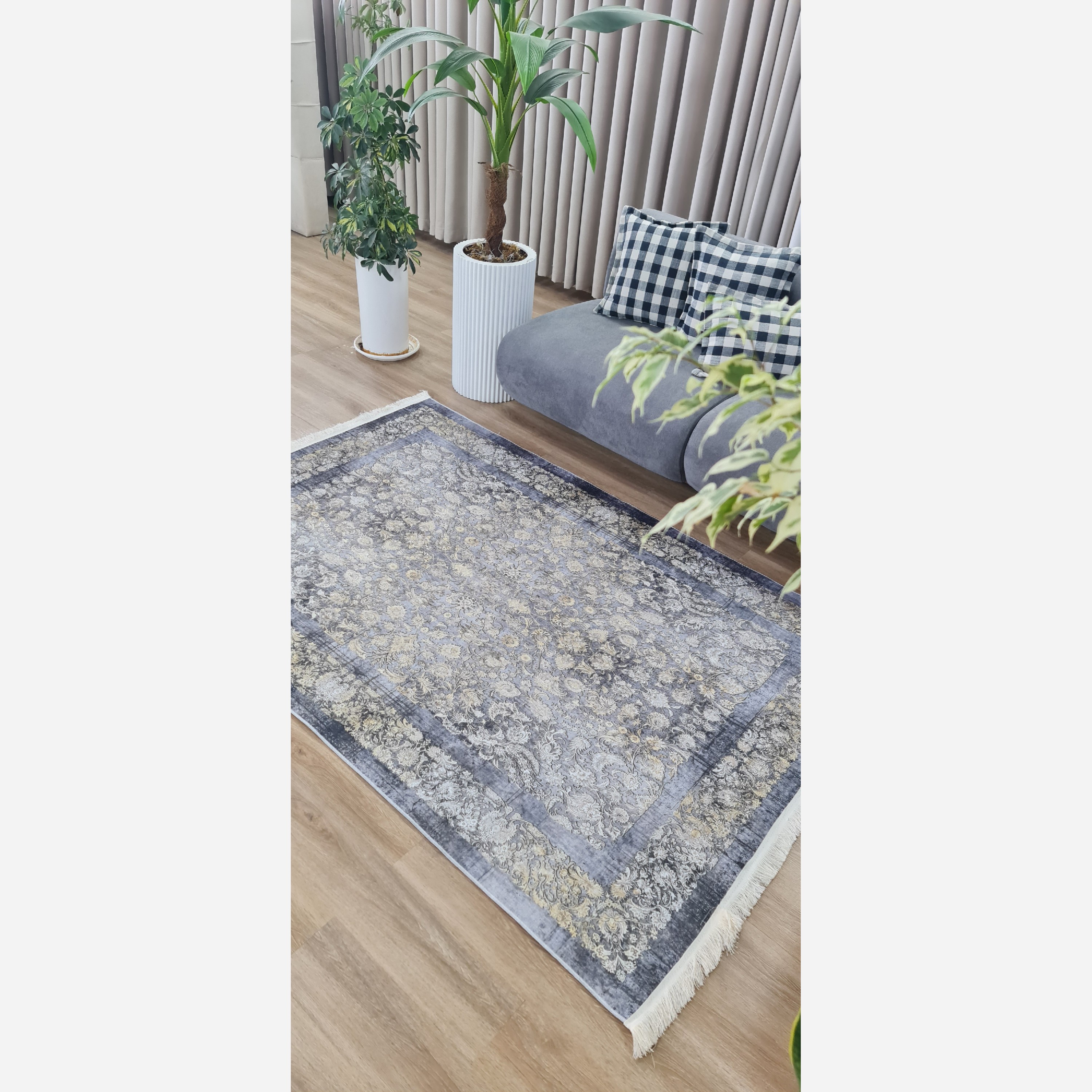 فرشینه طوسی افشان جنس مخمل هازان تُرک استُپ دارu58(ابعاد سفارشی)ضد سُر(پس کرایه)