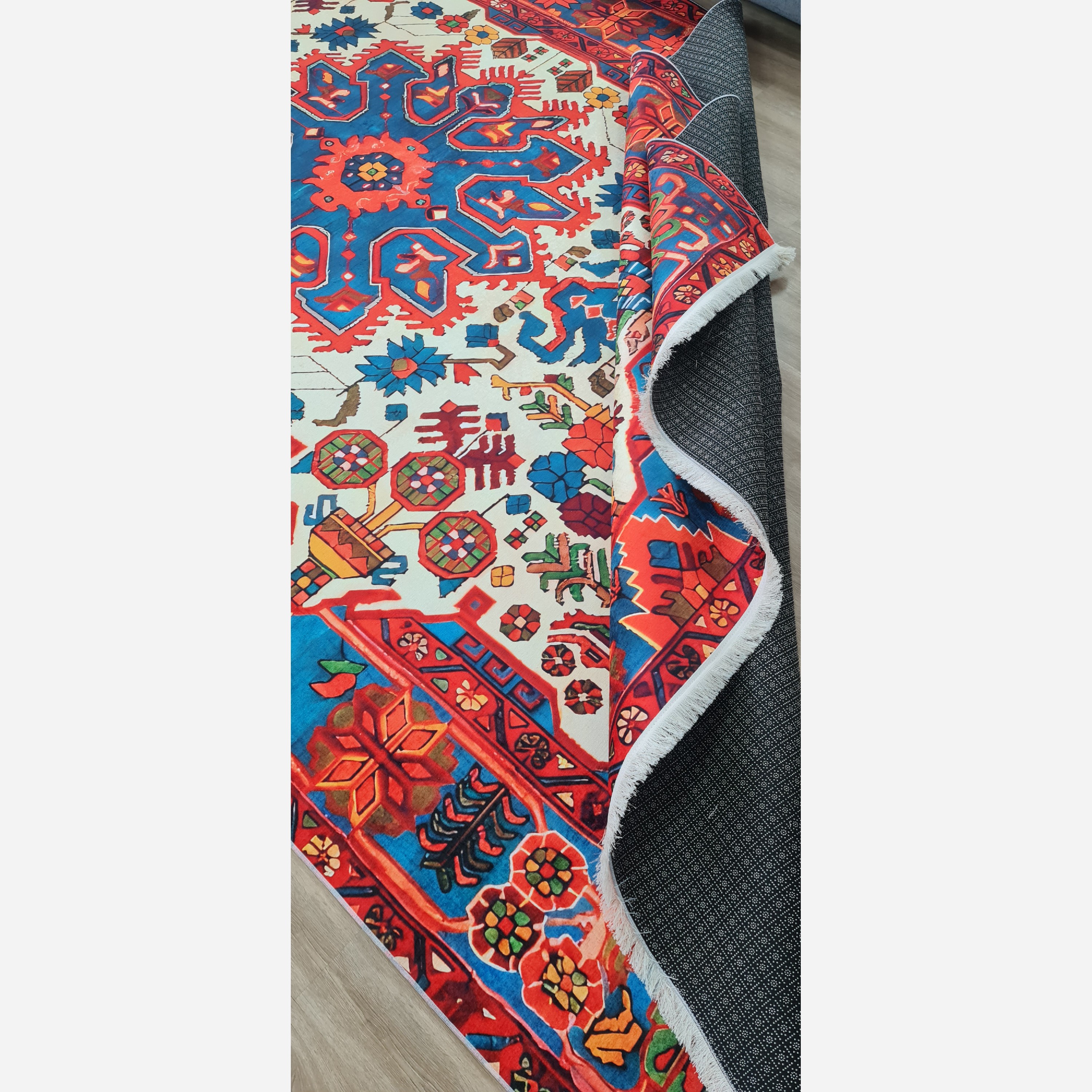 خرید فرش مخمل سنتی قرمز لاکی استُپ دار (ابعاد دلخواه)  (پس کرایه)