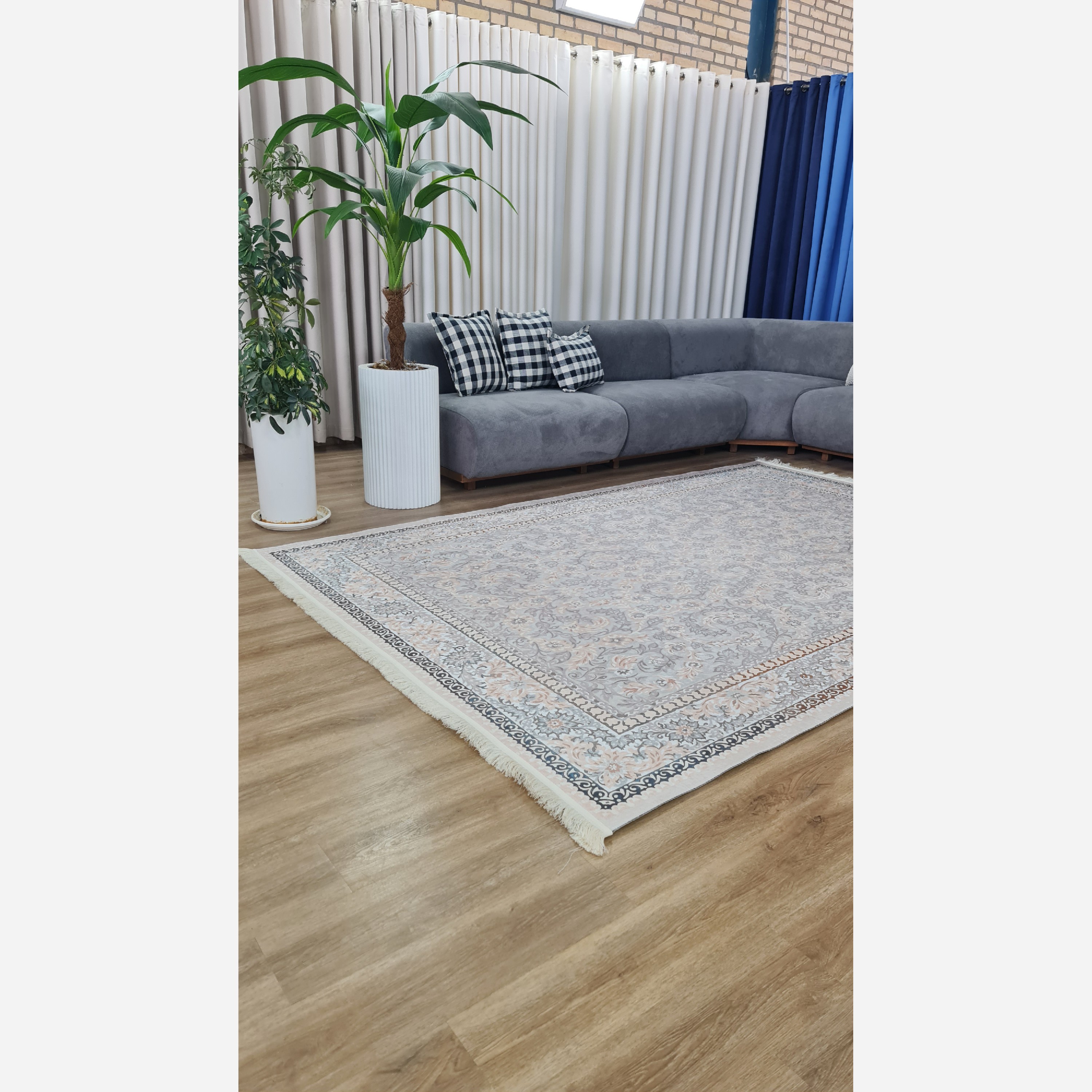 فرش افشان طوسی جنس مخمل هازان تُرک استُپ دار(ابعاد سفارشی)ضد سُر(پس کرایه)
