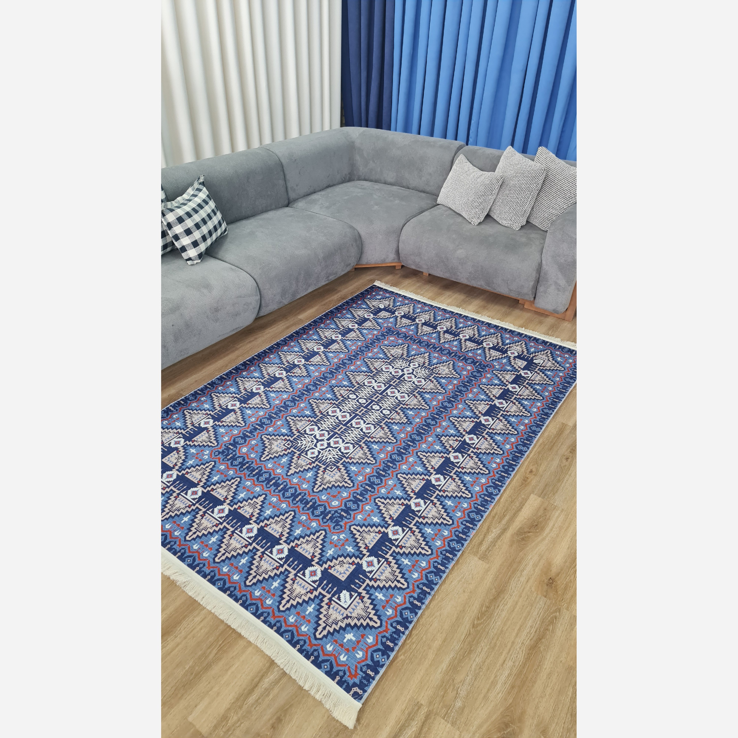 فرشینه کلاسیک جنس مخمل هازان تُرک استُپ دار(ابعاد سفارشی)ضد سُر(پس کرایه)