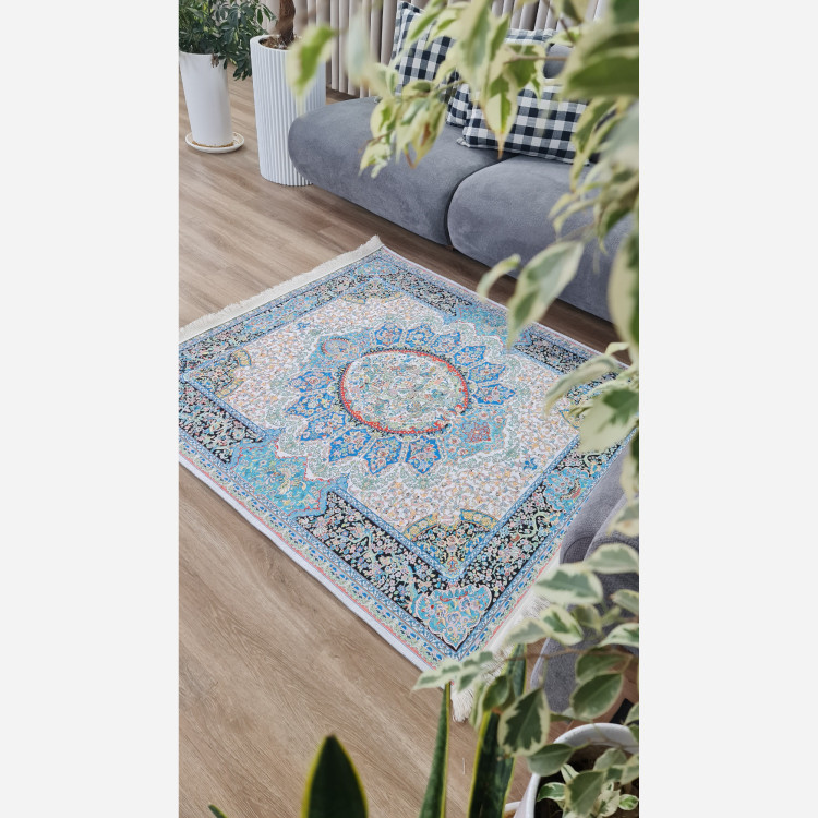 فرش مخمل مربعی زیره استُپ دار (ابعاد سفارشی) (پس کرایه)