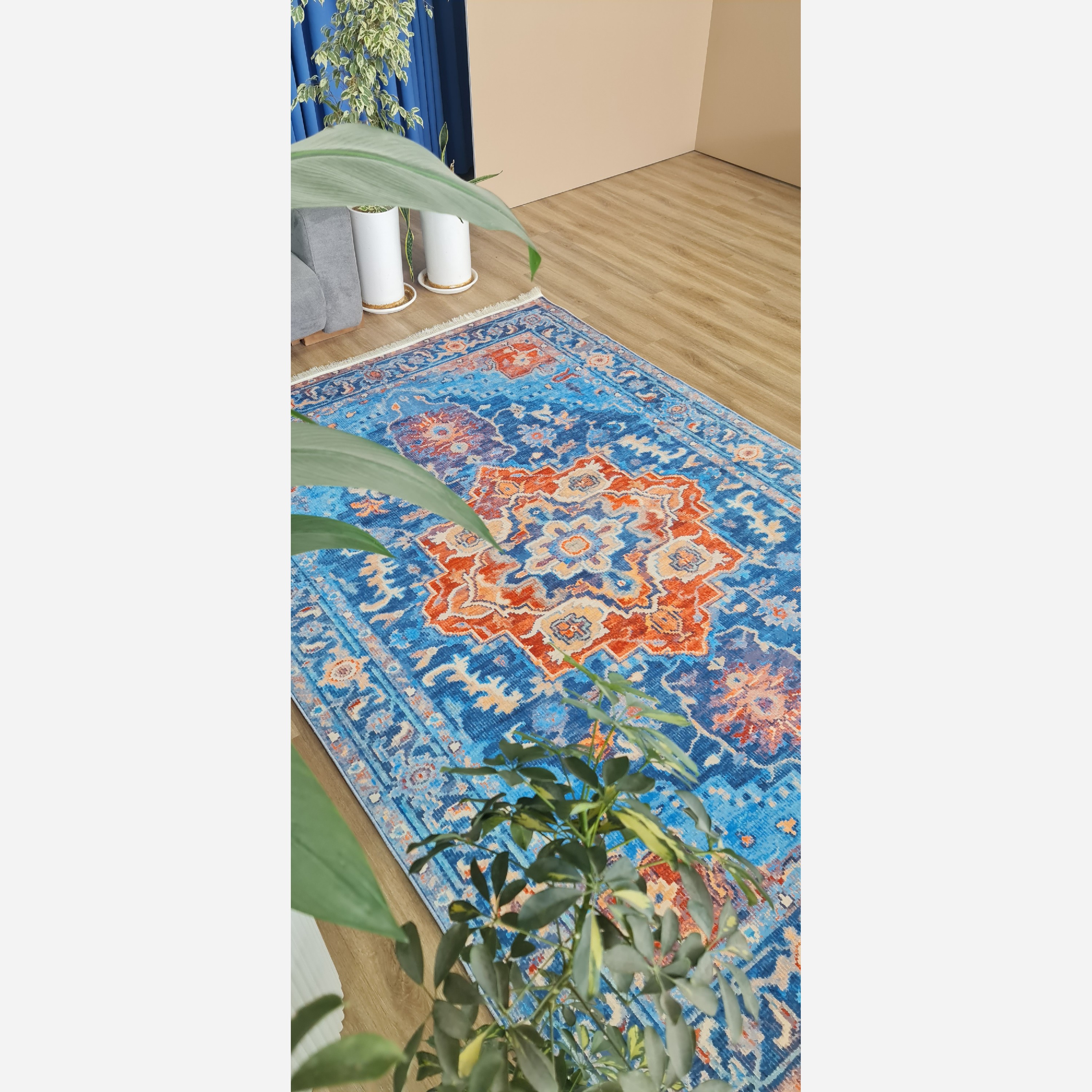 فرش آبی نارنجی مدرن جنس مخمل تُرک استُپ دار ابعاد سفارشی (پس کرایه)
