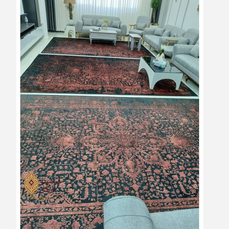 فرشینه لاکی تیره جنس رویه مخمل استُپ دار U117(پس کرایه)