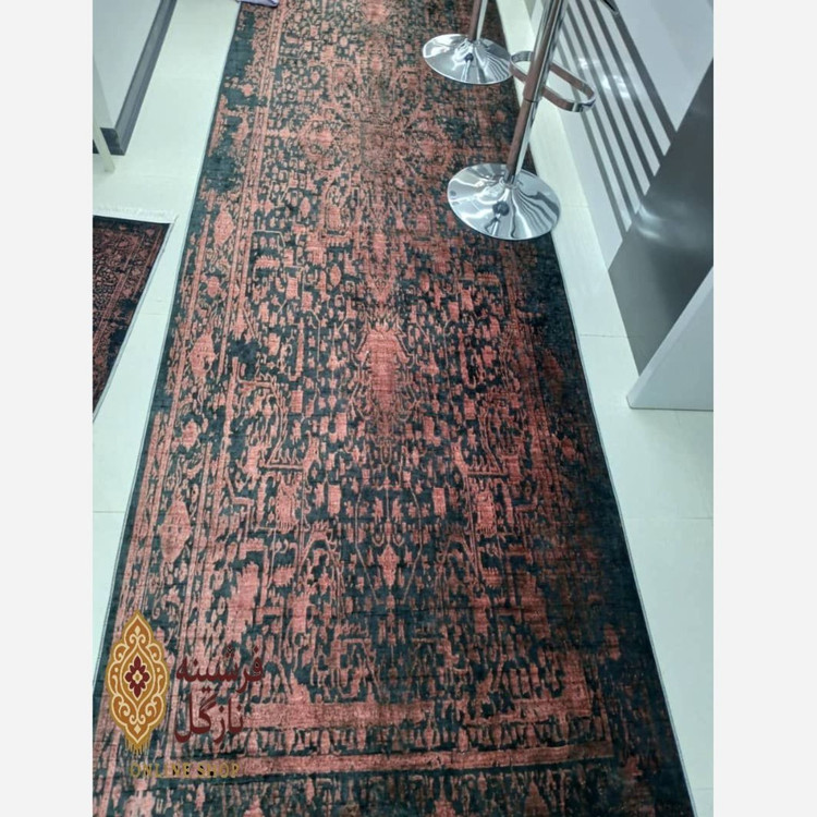 فرشینه لاکی تیره جنس رویه مخمل استُپ دار U117(پس کرایه)