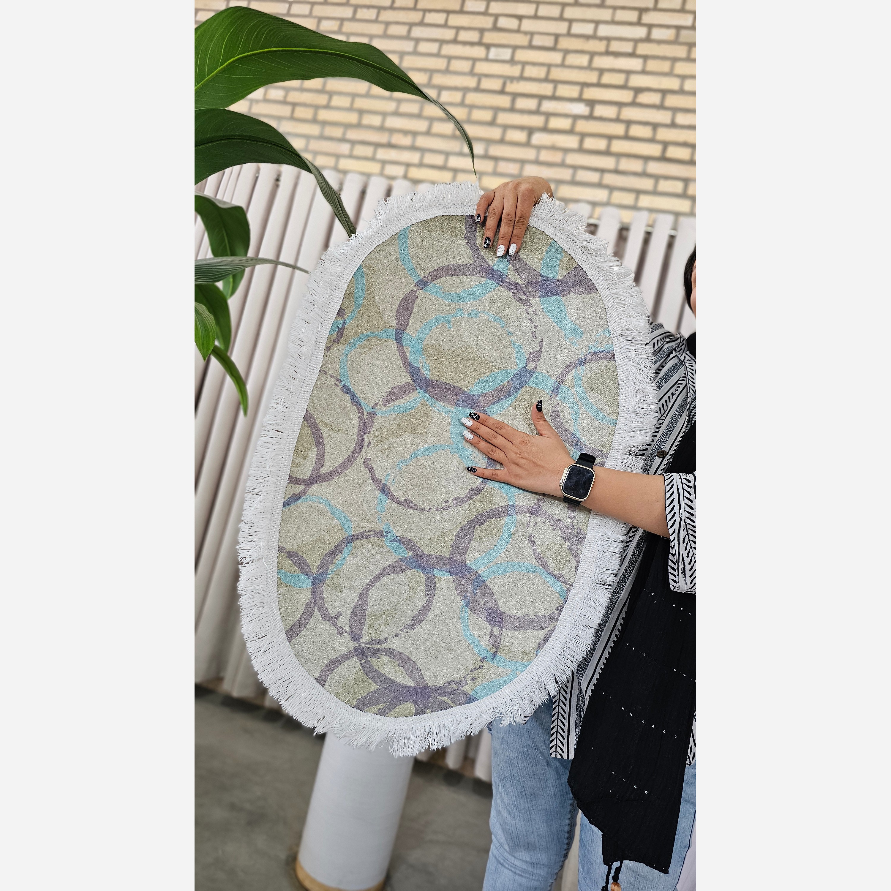 فرشینه پادری بیضی مخمل استُپ دار (اصلا لیز نمیخورن) (پس کرایه)