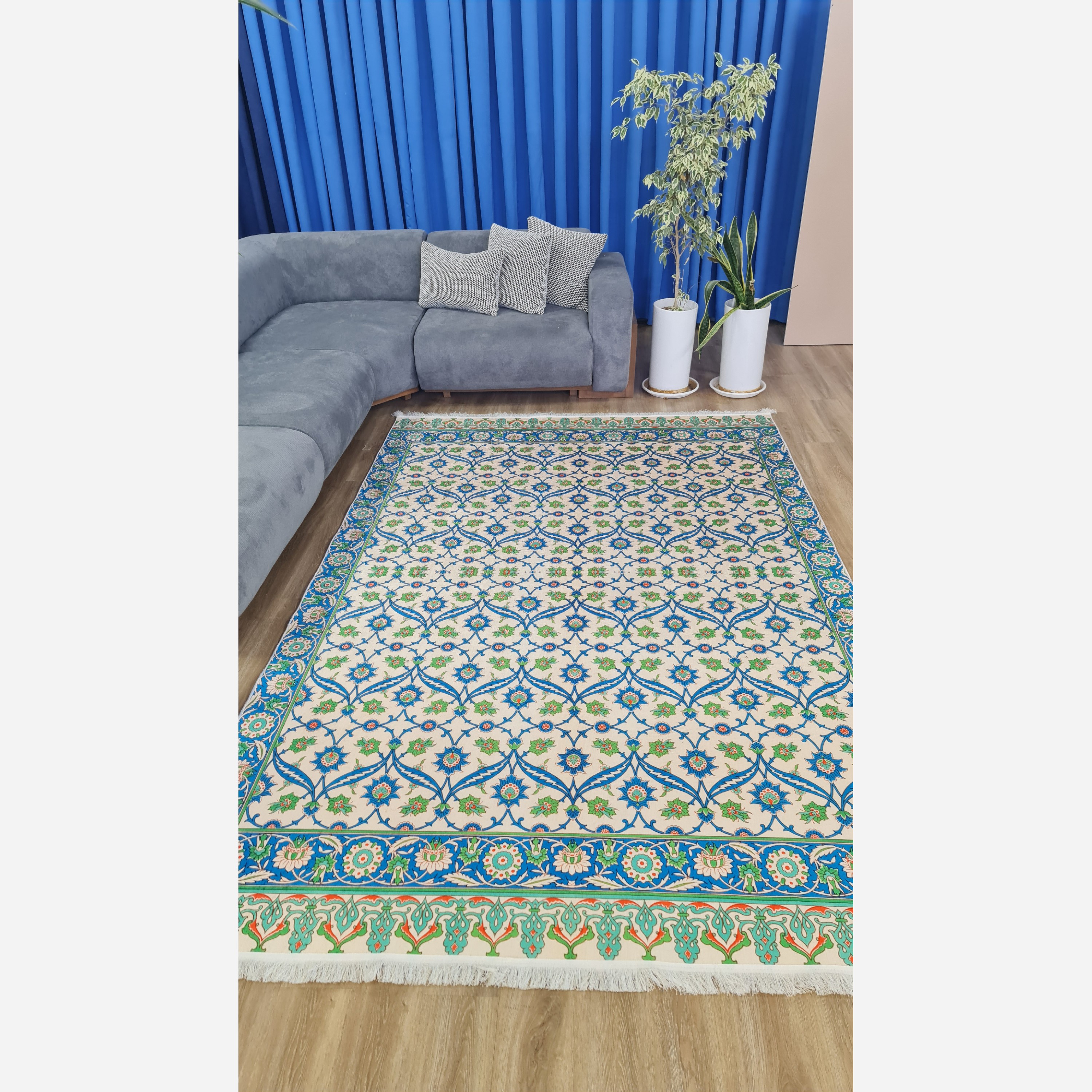 فرشینه مخمل طرح ابریشمی استُپ دار ( سُر نمیخوره) a054 (پس کرایه)