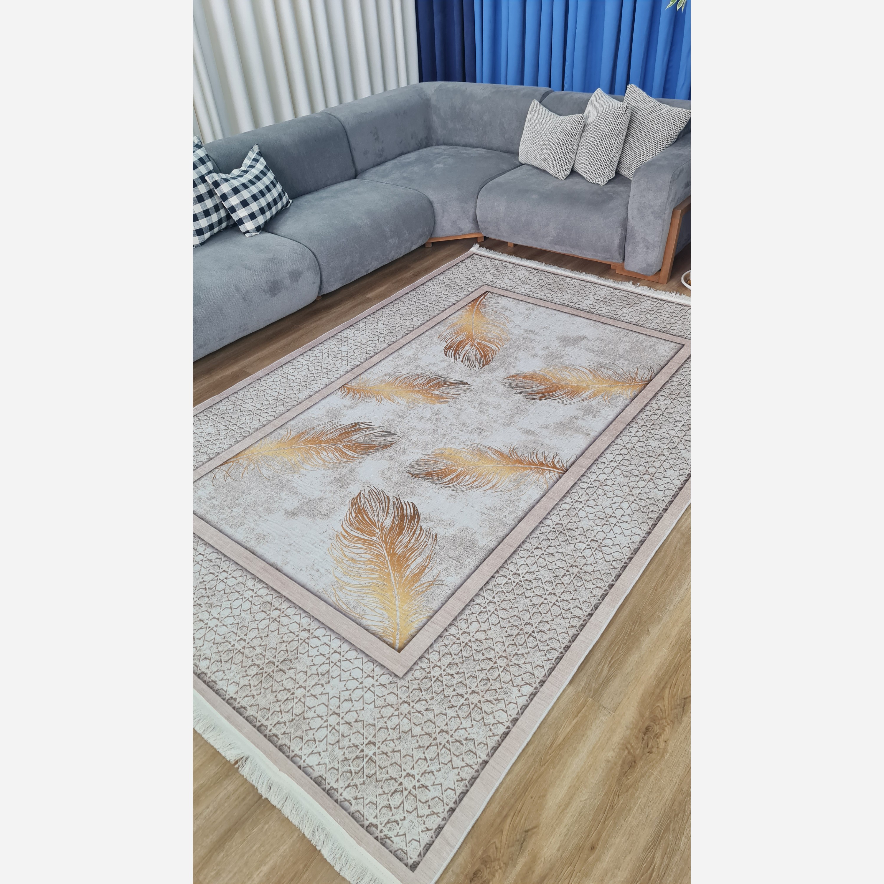 فرشینه مخمل مدرن طرح پَر طلایی استُپ دار (ابعاد سفارشی) h406 (پس کرایه)