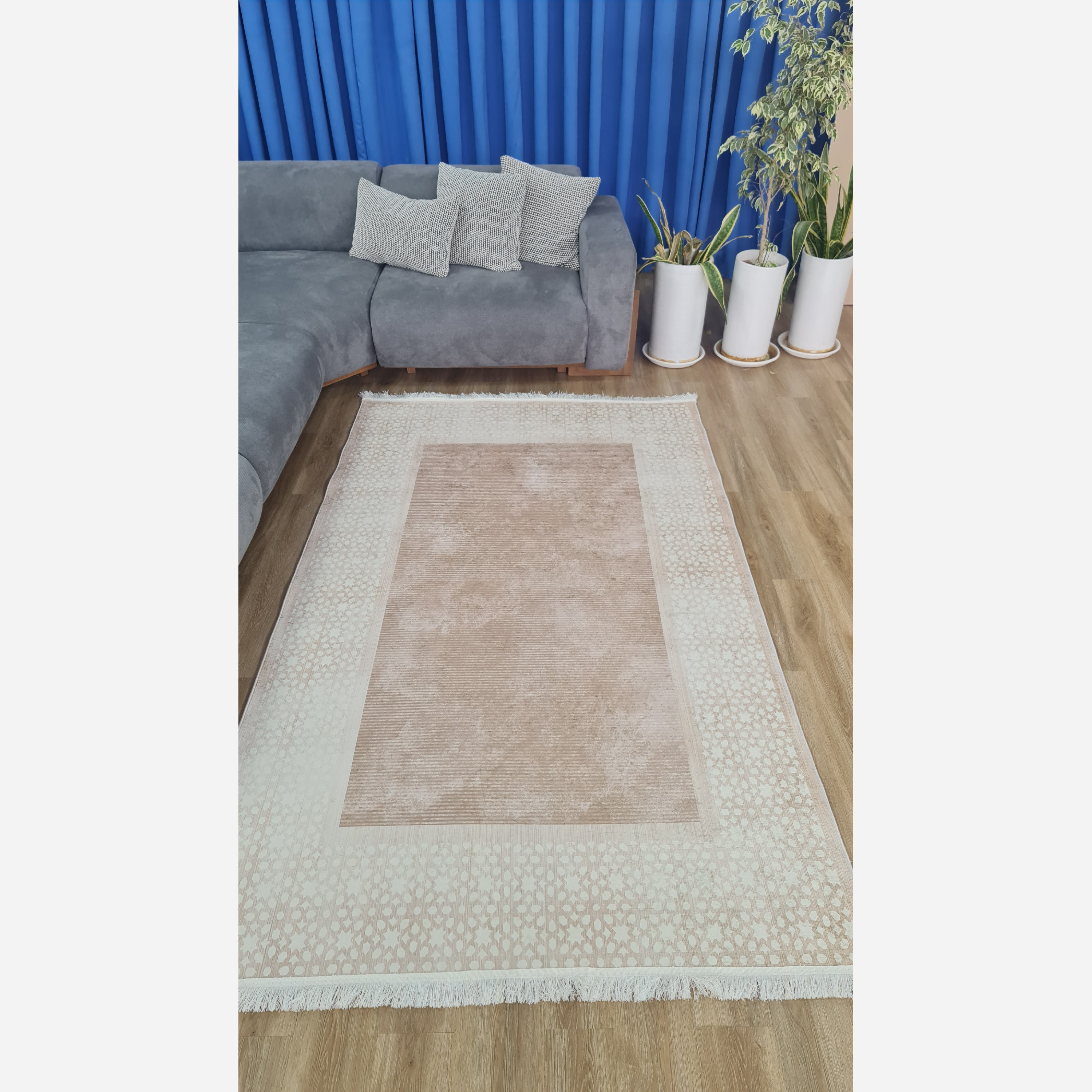 فرش مدرن استُپ دار (اصلا لیز نمیخوره) رویه مخمل هازان ترک (پس کرایه)