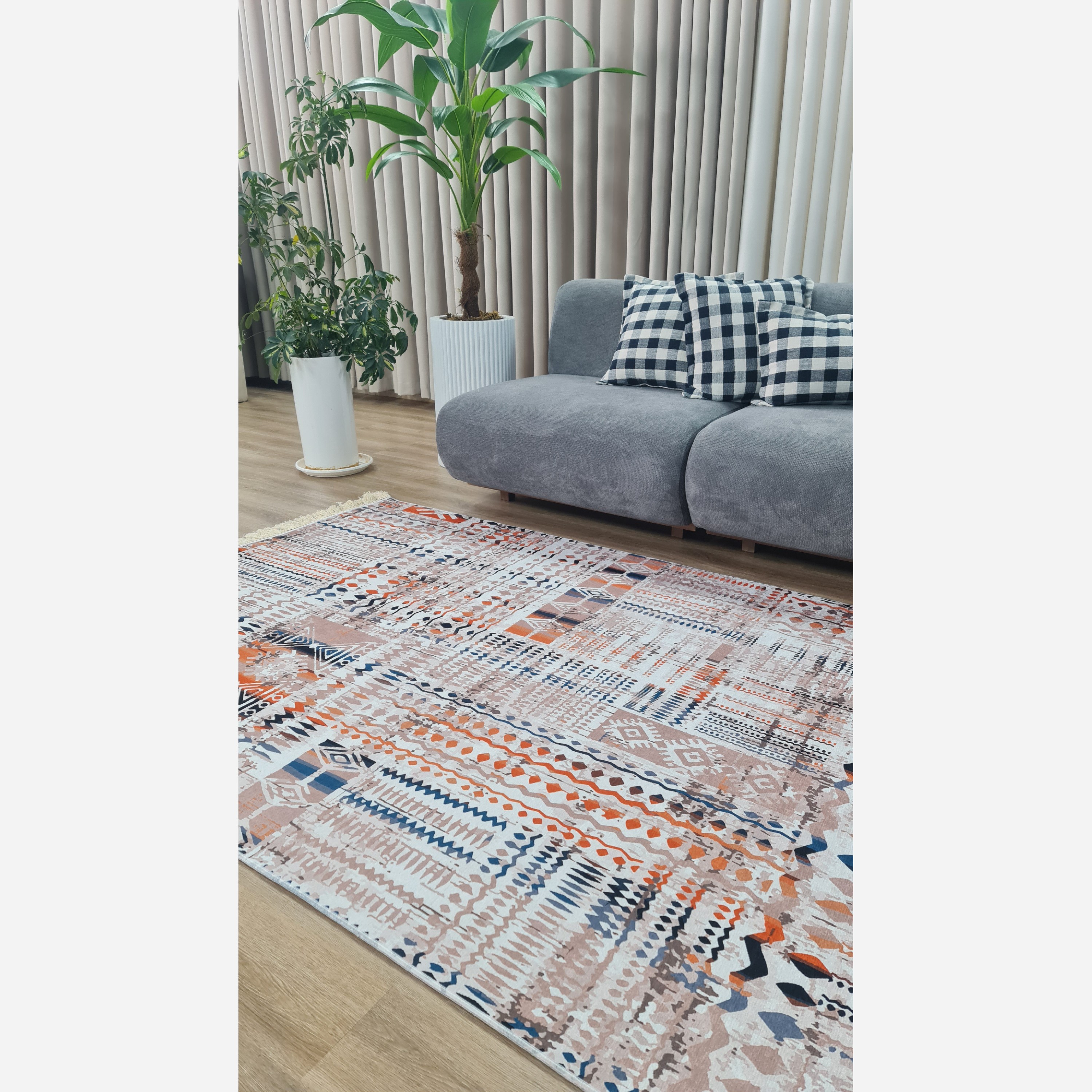 فرشینه فانتزی مدرن با رویه مخمل هازام ترک (پس کرایه)