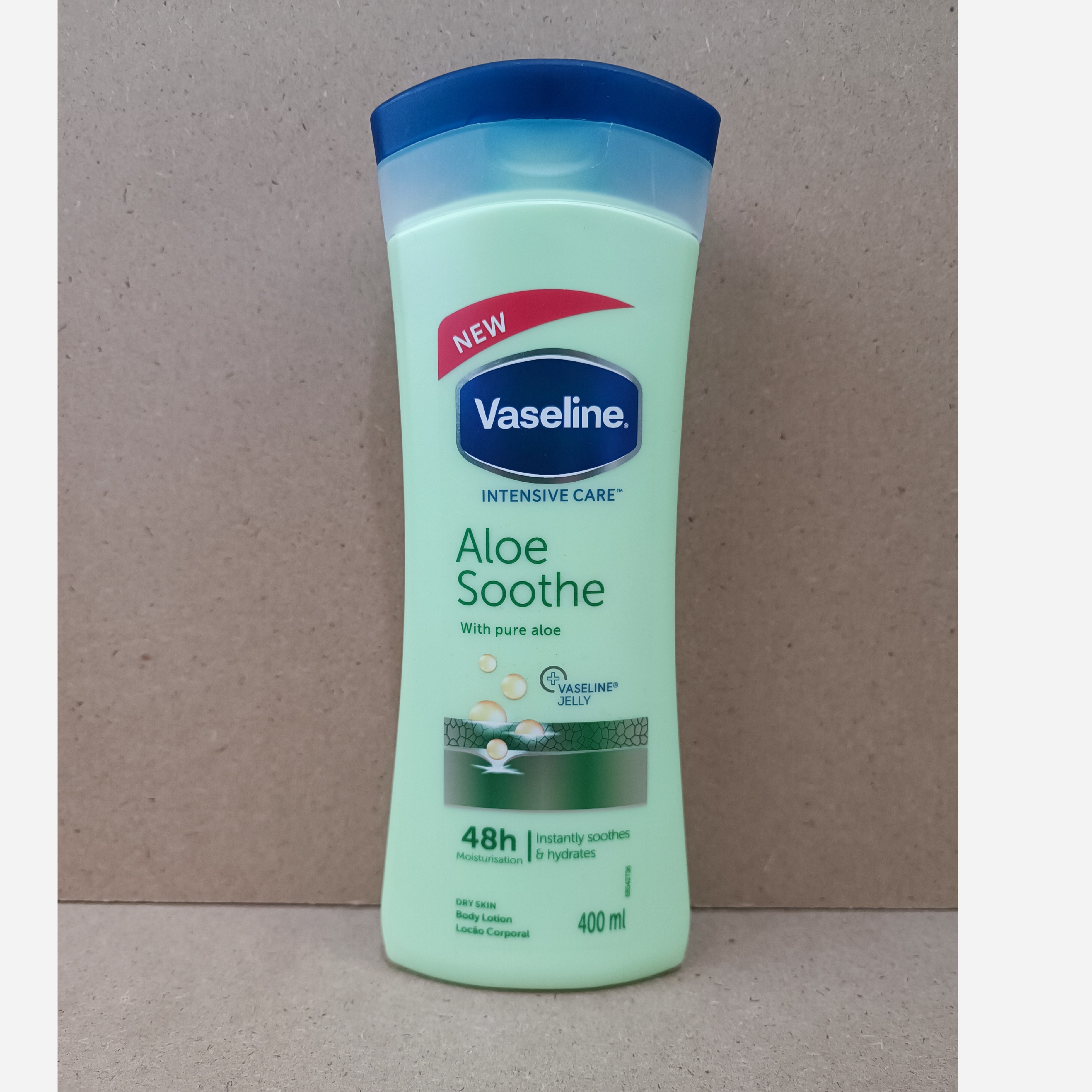 لوسیون بدن آلوئه ورا وازلین حجم 400ml