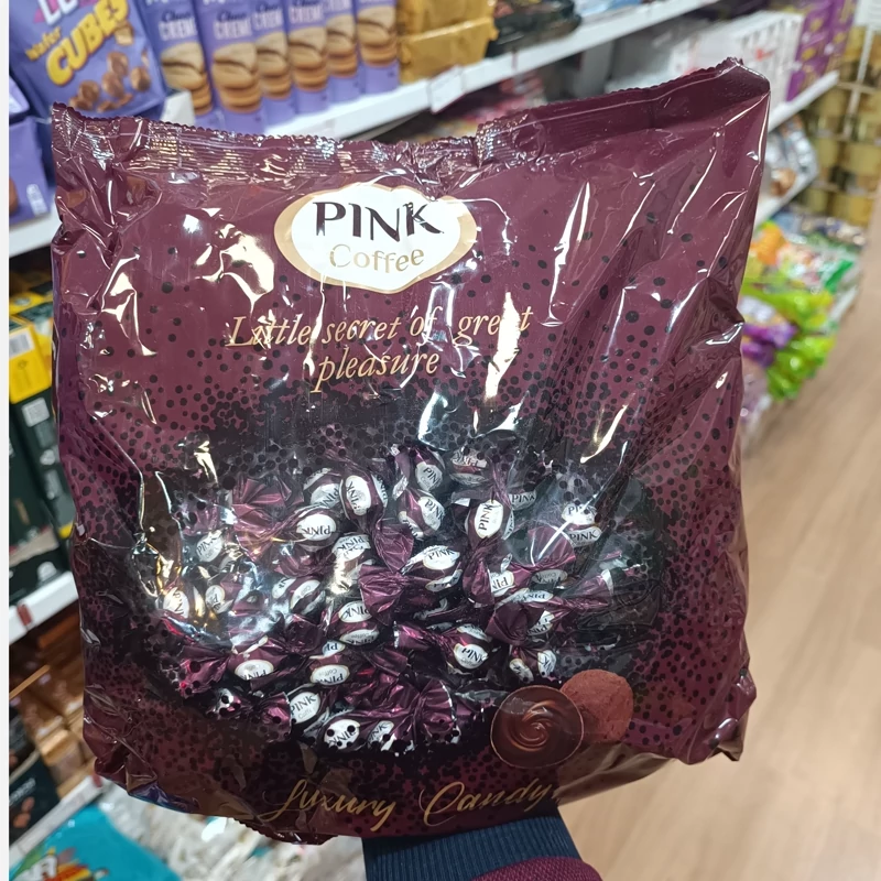شکلات ترافل پینک با طعم قهوه 1 کیلوگرمیpink truffle