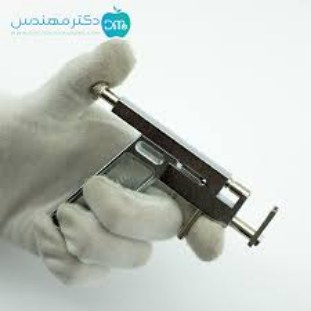 گوش سوراخ کن فلزی
