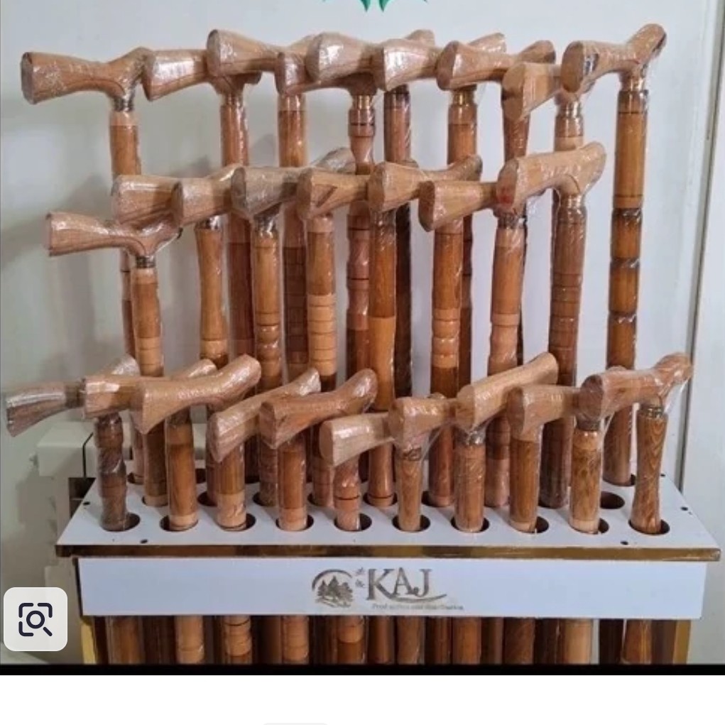 عصا چوب راش خراطی شده