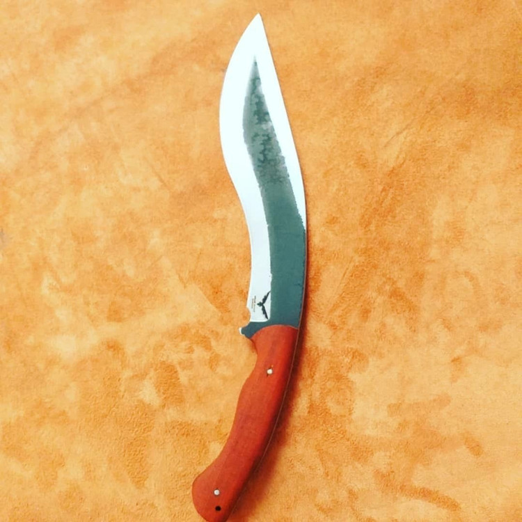 چاقو زنجان چاقوی زنجان چاقوی فولادی مدل گورخا پرنده دست ساز فولاد فنر طول کل چاقو 32 سانت طول تیغه 20 سانت ضخامت 4میل