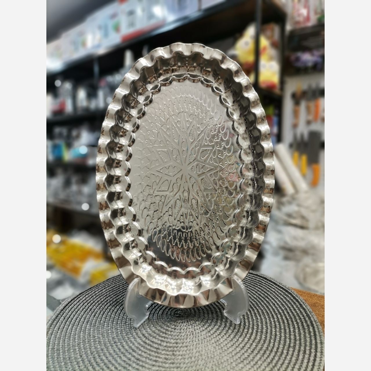 دیس استیل بیضی لب کنگره ای (38 در 25 سانتی متر )