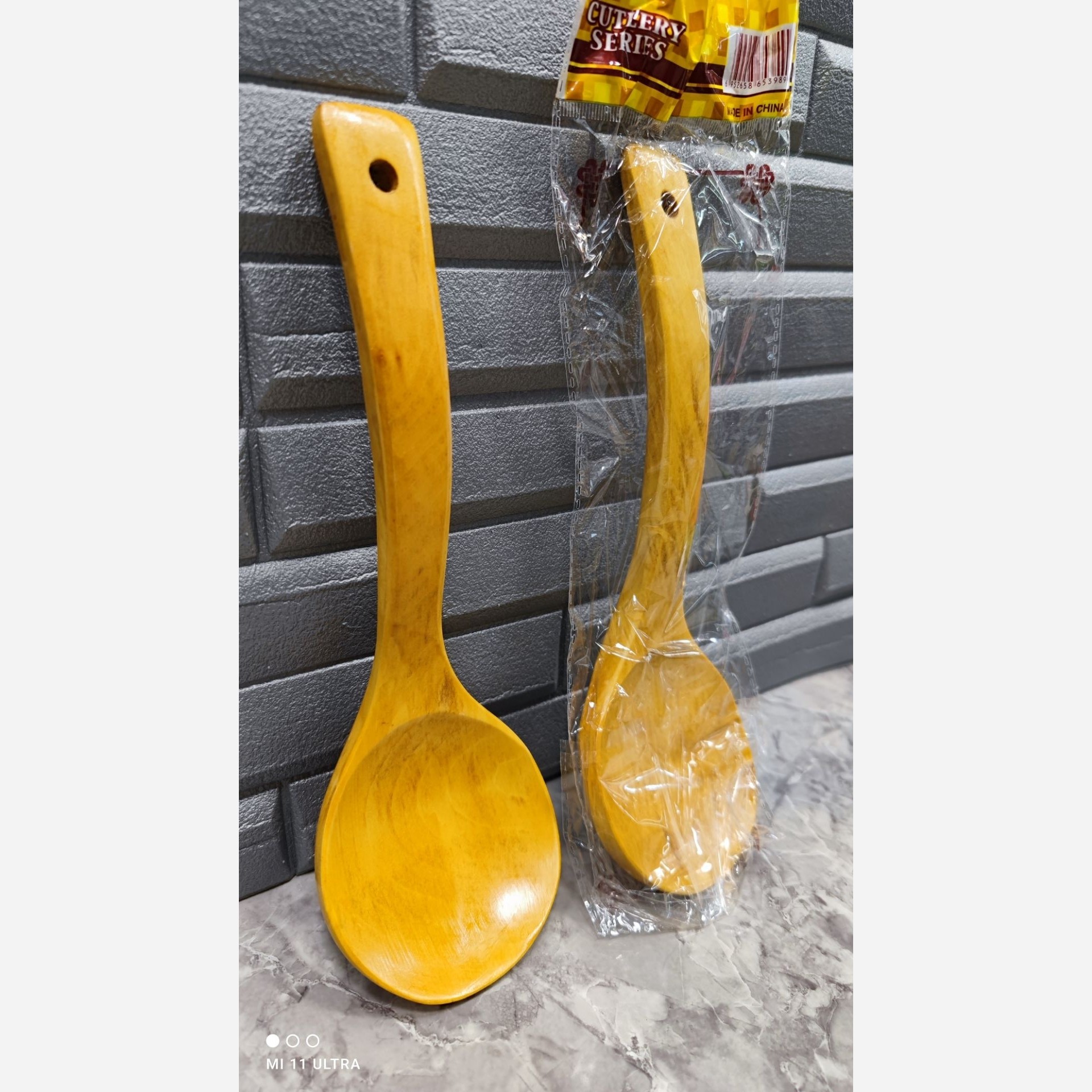 ملاقه چوبی بزرگ براق