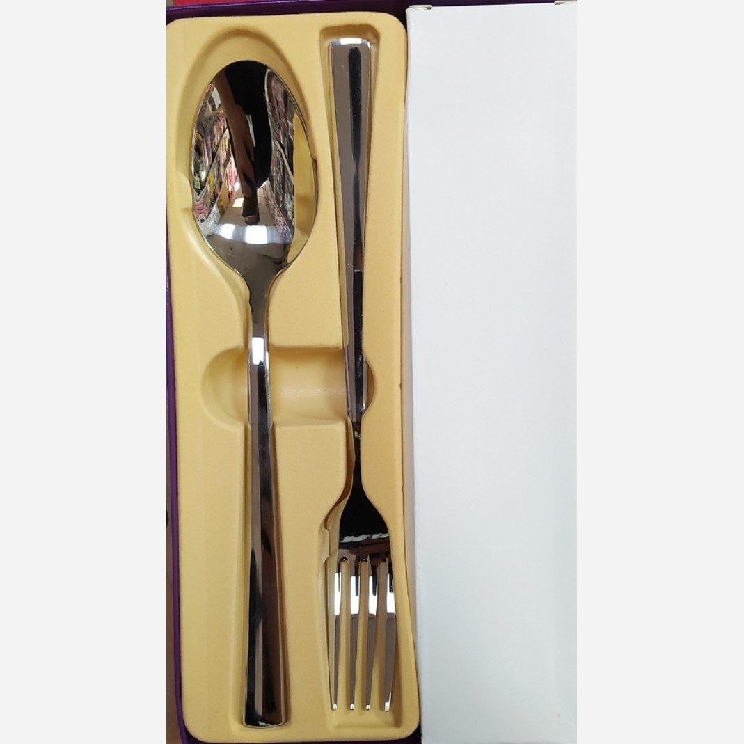 قاشق و چنگال یونیک آهنربا نگیر اصل 650گرم