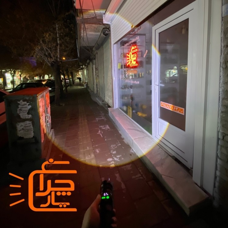 چراغ قوه حرفه ای چند حالته اسمال سان ZY-S2305 ( اصلی ) مخصوص کوهنوردان و طبیعت گردان حرفه ای برند small sun
