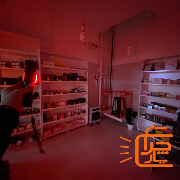 چراغ قوه حرفه ای چند حالته اسمال سان ZY-S2305 ( اصلی ) مخصوص کوهنوردان و طبیعت گردان حرفه ای برند small sun