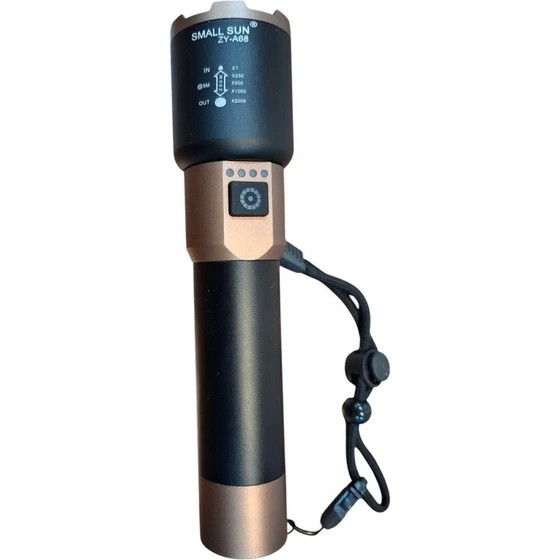 چراغ قوه زومدار اسمال سان A68 برد 500 متر 2 باتری 18650