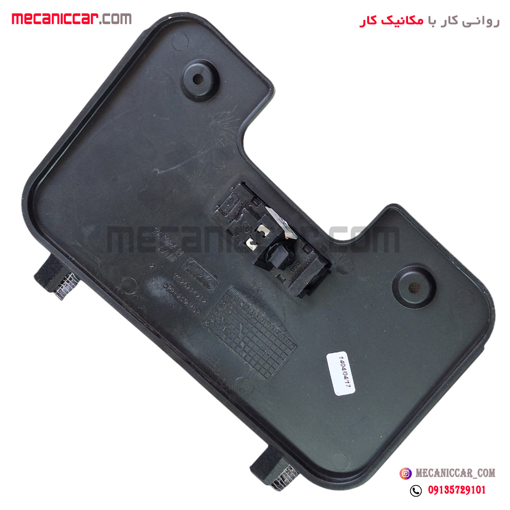 درب ایربگ داخل محفظه داشبورد جدید با چراغ پژو 405 و پارس
