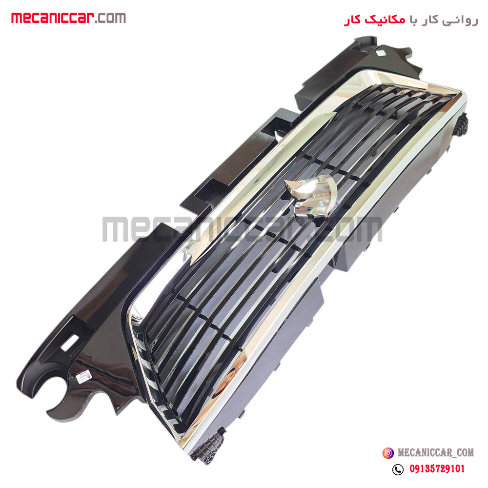 جلو پنجره ای دنده ای مشکی تارا کروز
