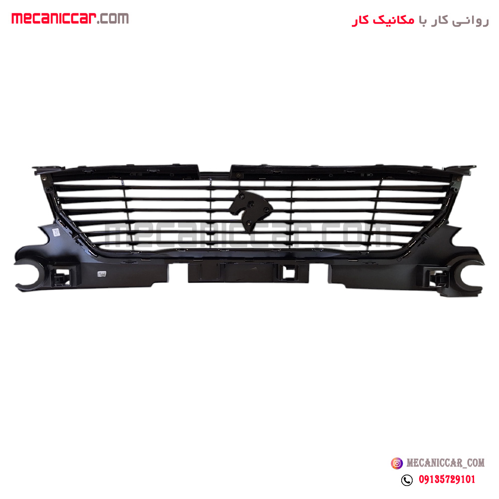 جلو پنجره ای دنده ای مشکی تارا کروز