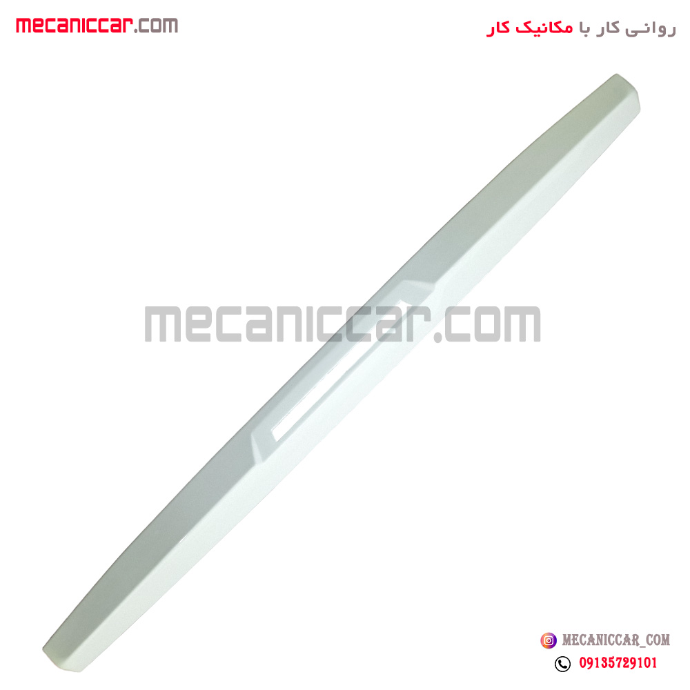 بال رنگی پلاستیکی روی درب صندوق عقب پژو 405 slx