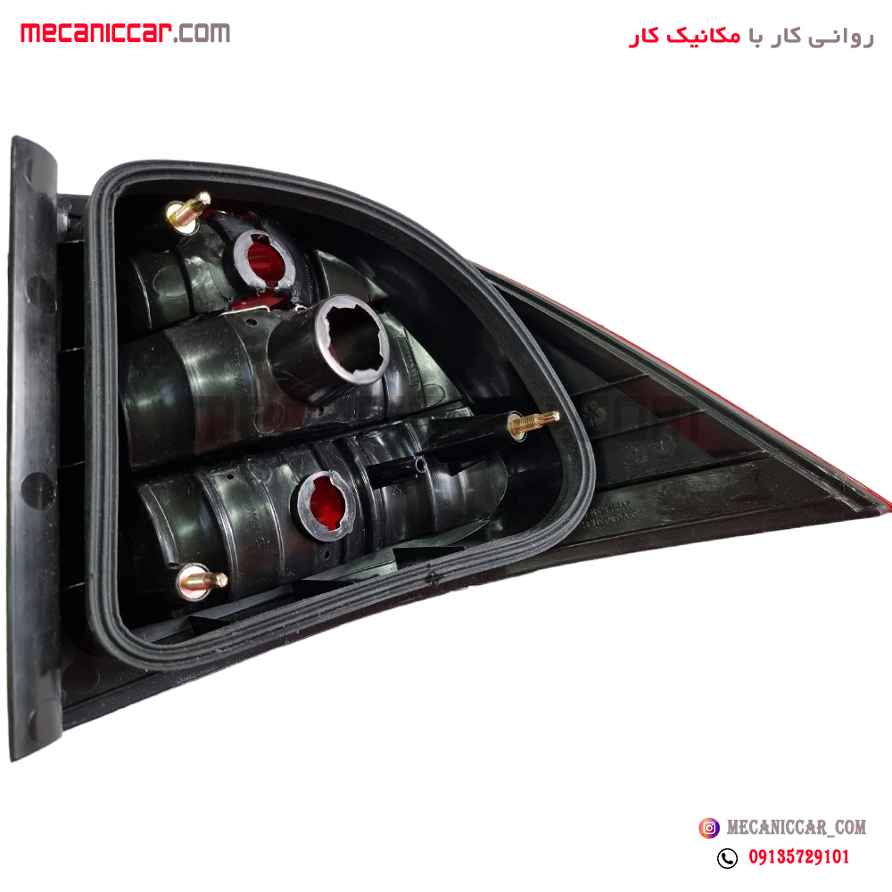 چراغ خطر عقب چپ روی گلگیر سمند SE بدون لامپ و دسته سیم جمع ساز