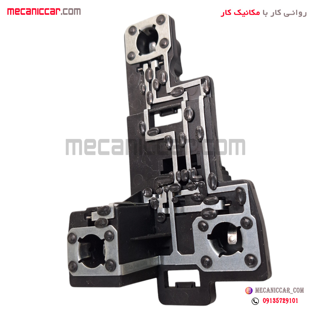 جا لامپی (سوکت چراغ خطر) راست پارس L90 تندر اصلی