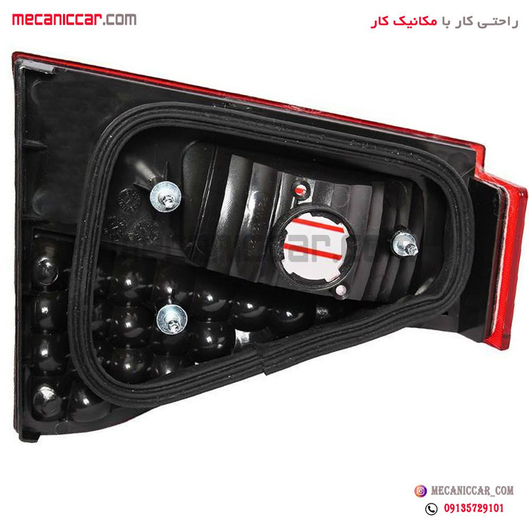 چراغ خطر روی صندوق راست سمند سورن معمولی