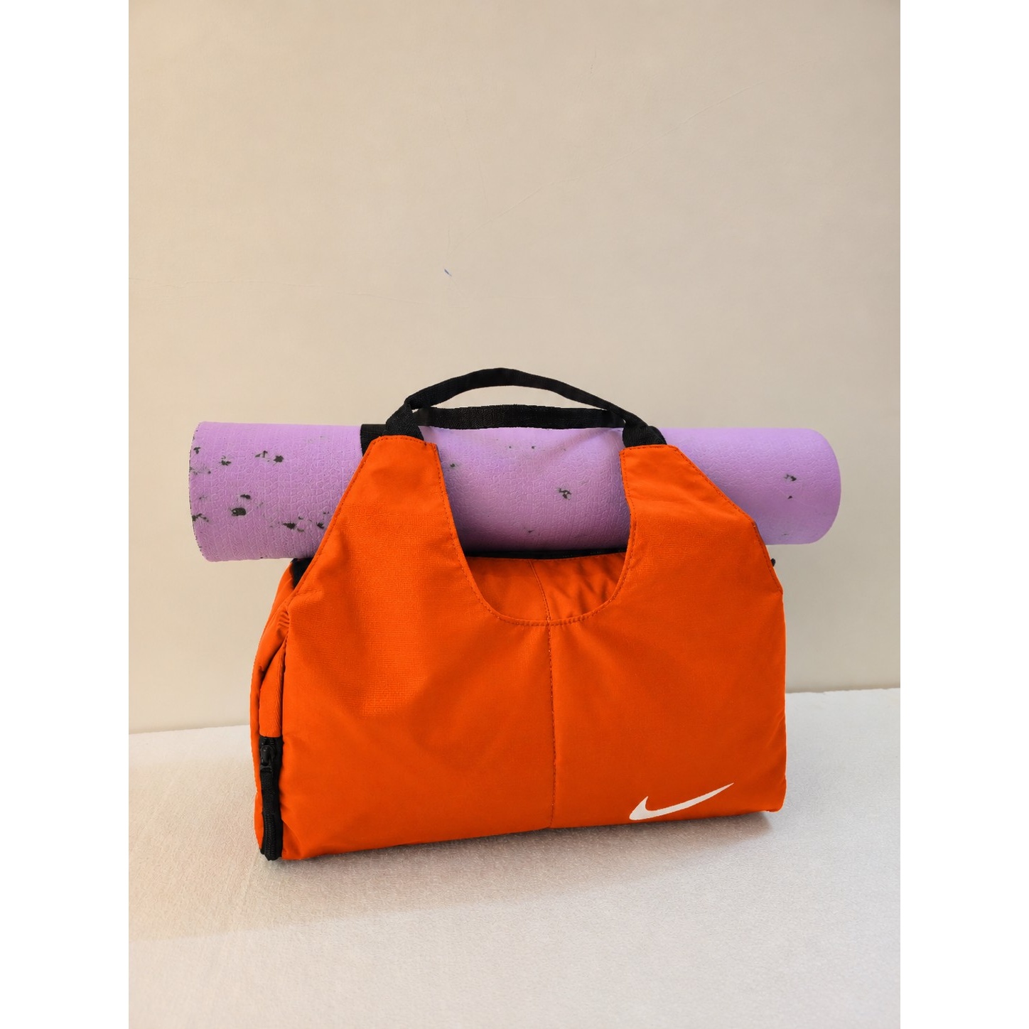 ساک باشگاهی جاکفشی دار زنانه مدل یوگایی (مارک به صورت رندوم alo, nike)